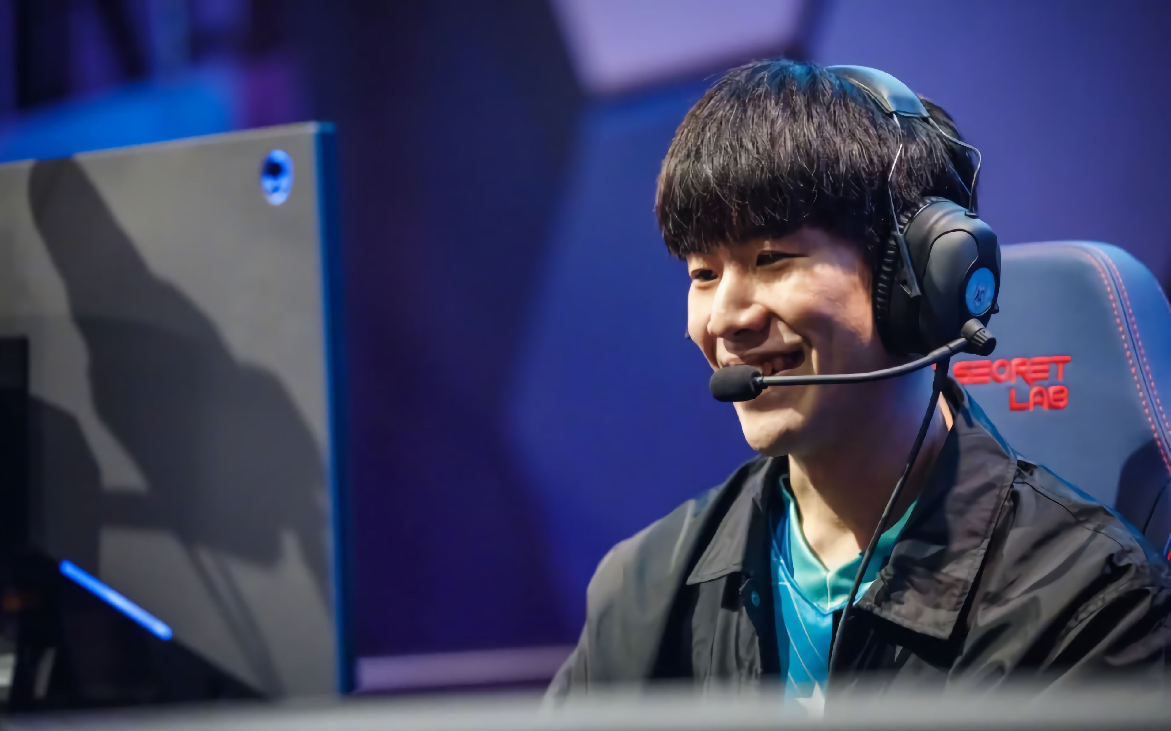 开云体育-TheShy重要时刻出色防守，尤文图斯带队取胜！赢得满堂喝彩(theshy个人资料)