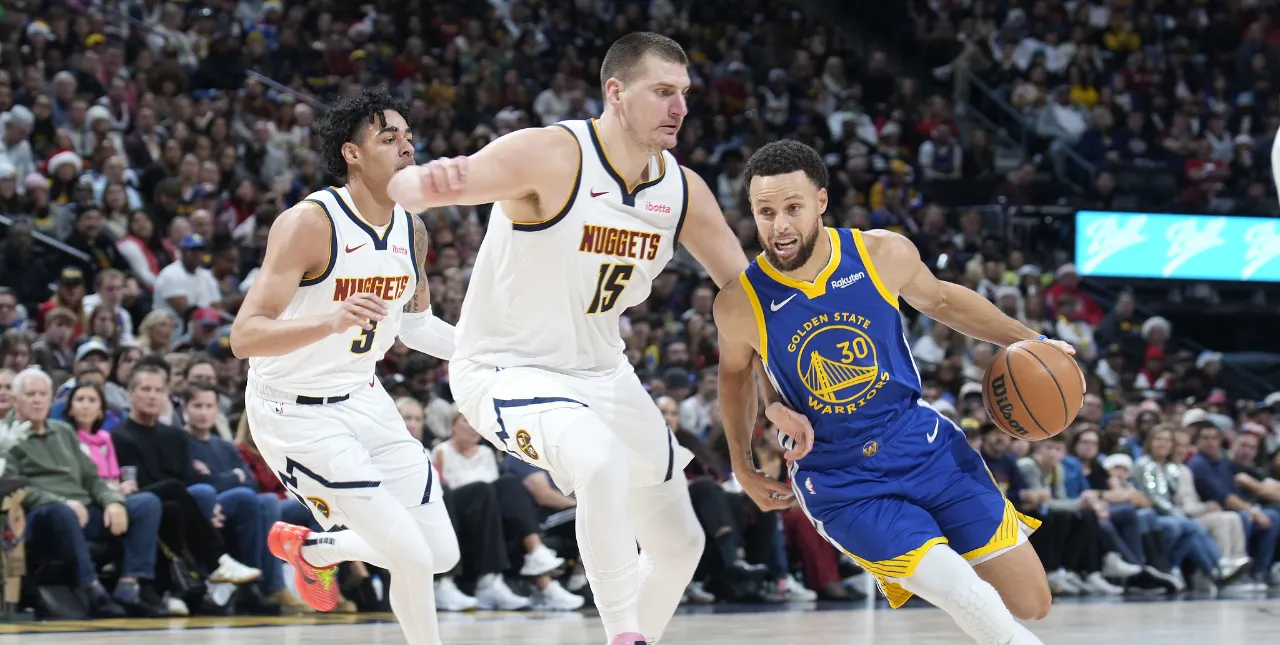 开云体育- 库里重要时刻重要助攻，西班牙队带队取胜！上演精彩一战