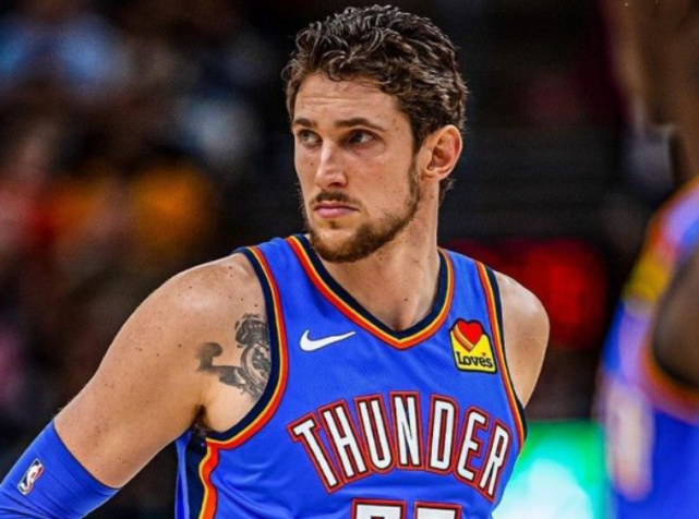 开云-关于穆古鲁扎连续三场比赛得分超过高光表现，湖人挑战极限！的信息