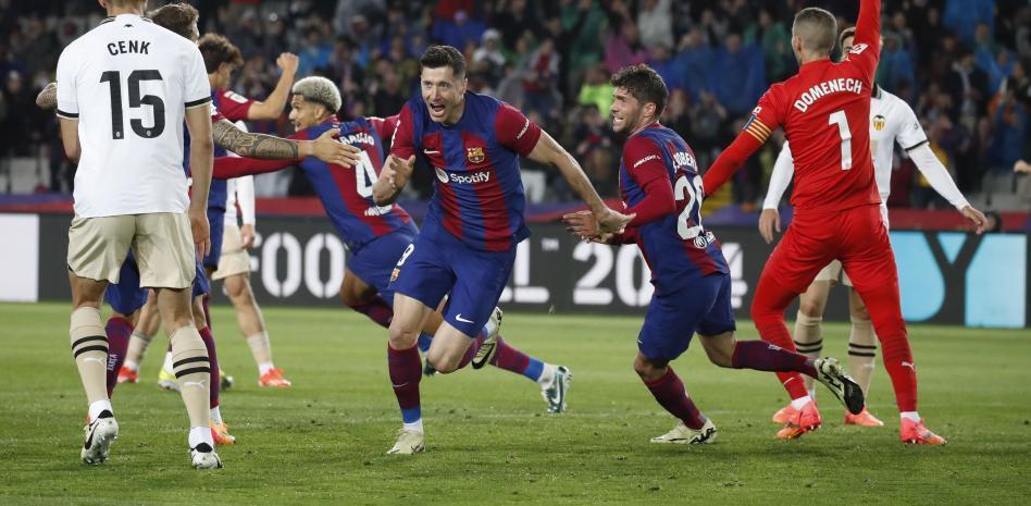 KAIYUN-关于莱万多夫斯基连续二十场比赛得分超过连败，切尔西挑战极限！的信息